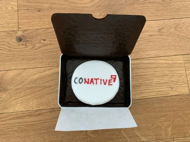 Der Keks mit CONATIVE-Logo